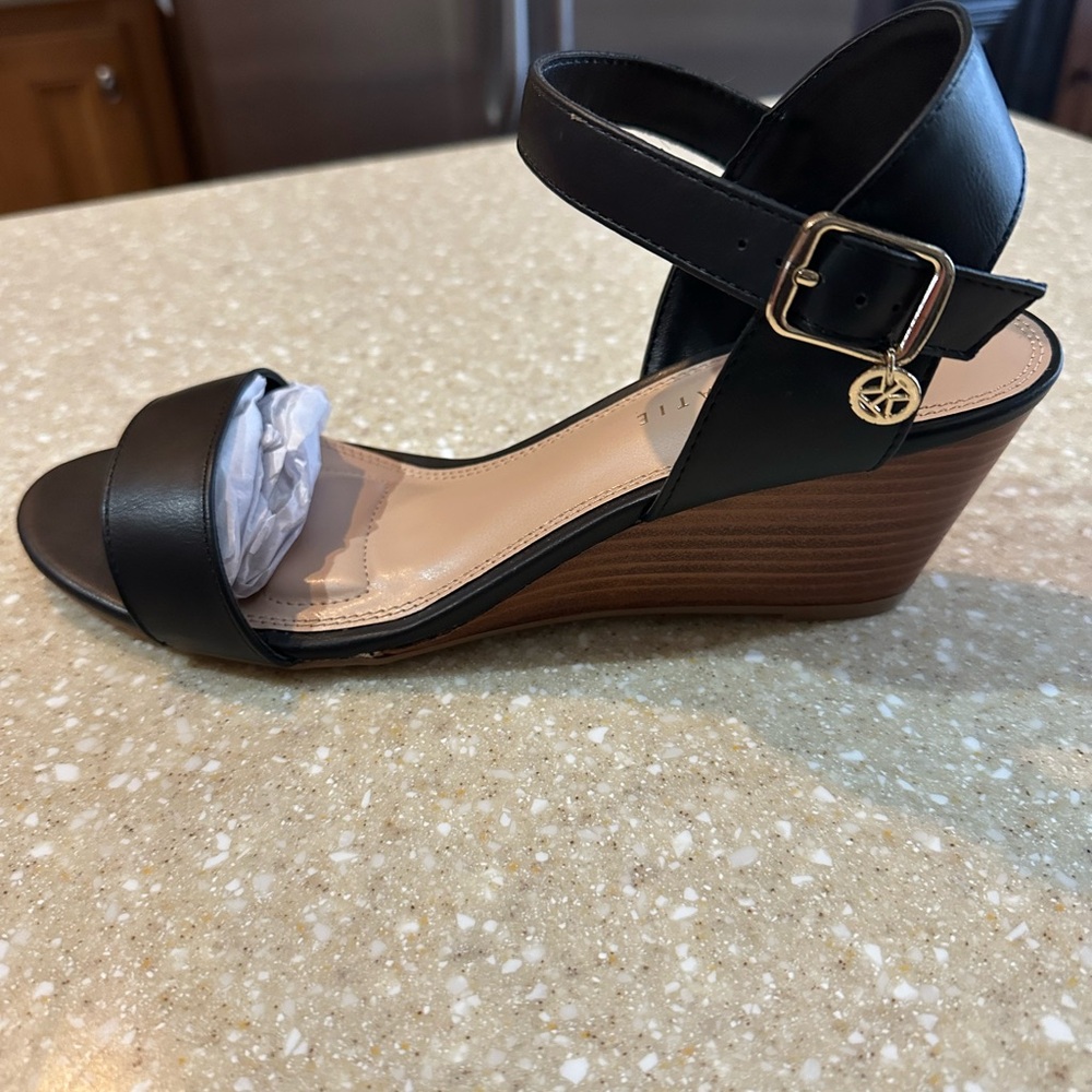 Kelly & Katie Black and Tan Wedge Sandals